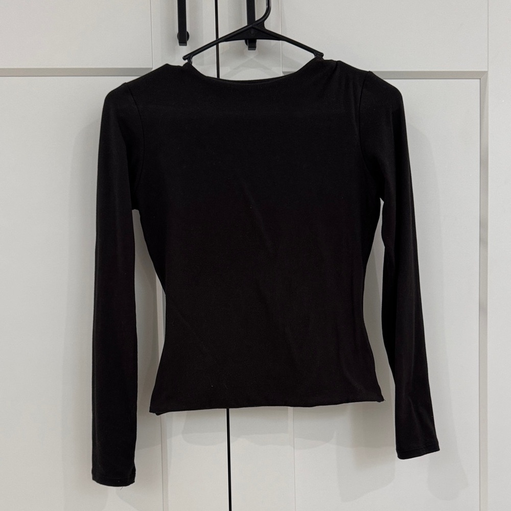 Elegant Black Long Sleeve shirt
